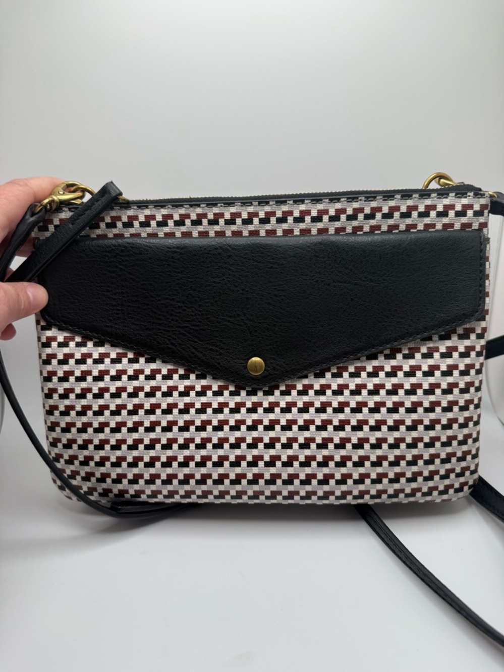 Fossil Black, White & Brown Woven Envelope Crossbody